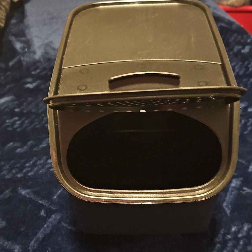 Tupperware Potato Container - Picture 2 of 3
